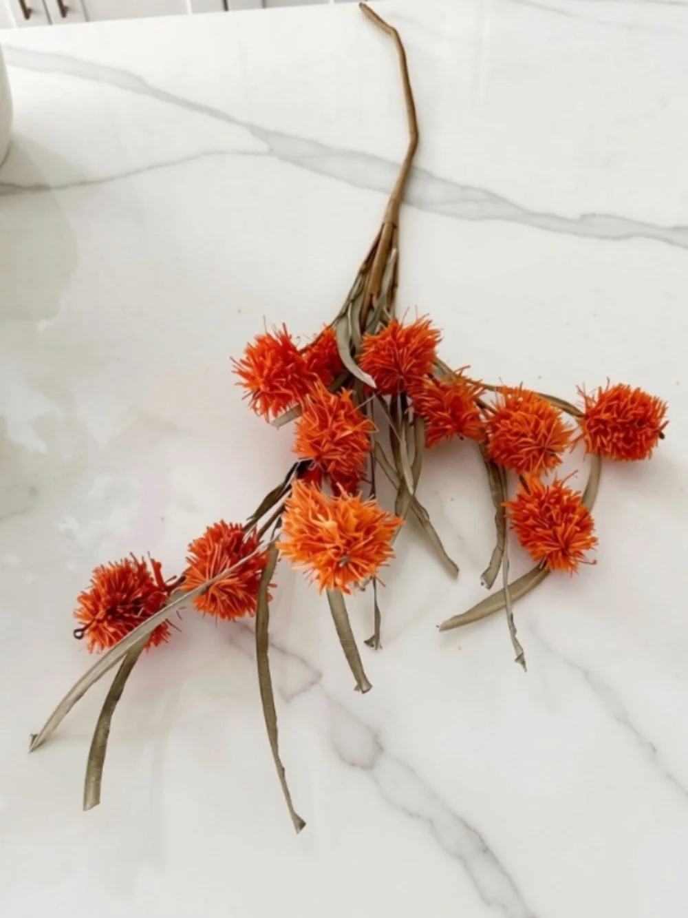 Set of 5 Artificial Thistle Flower Stems – Fall Colors